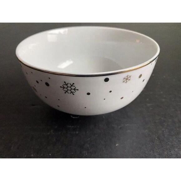 Set Of 4 DISNEY MICKEY MINNIE MOUSE Christmas Soup Snowflakes Red Scarf Bowl NEW - Picture 7 of 12